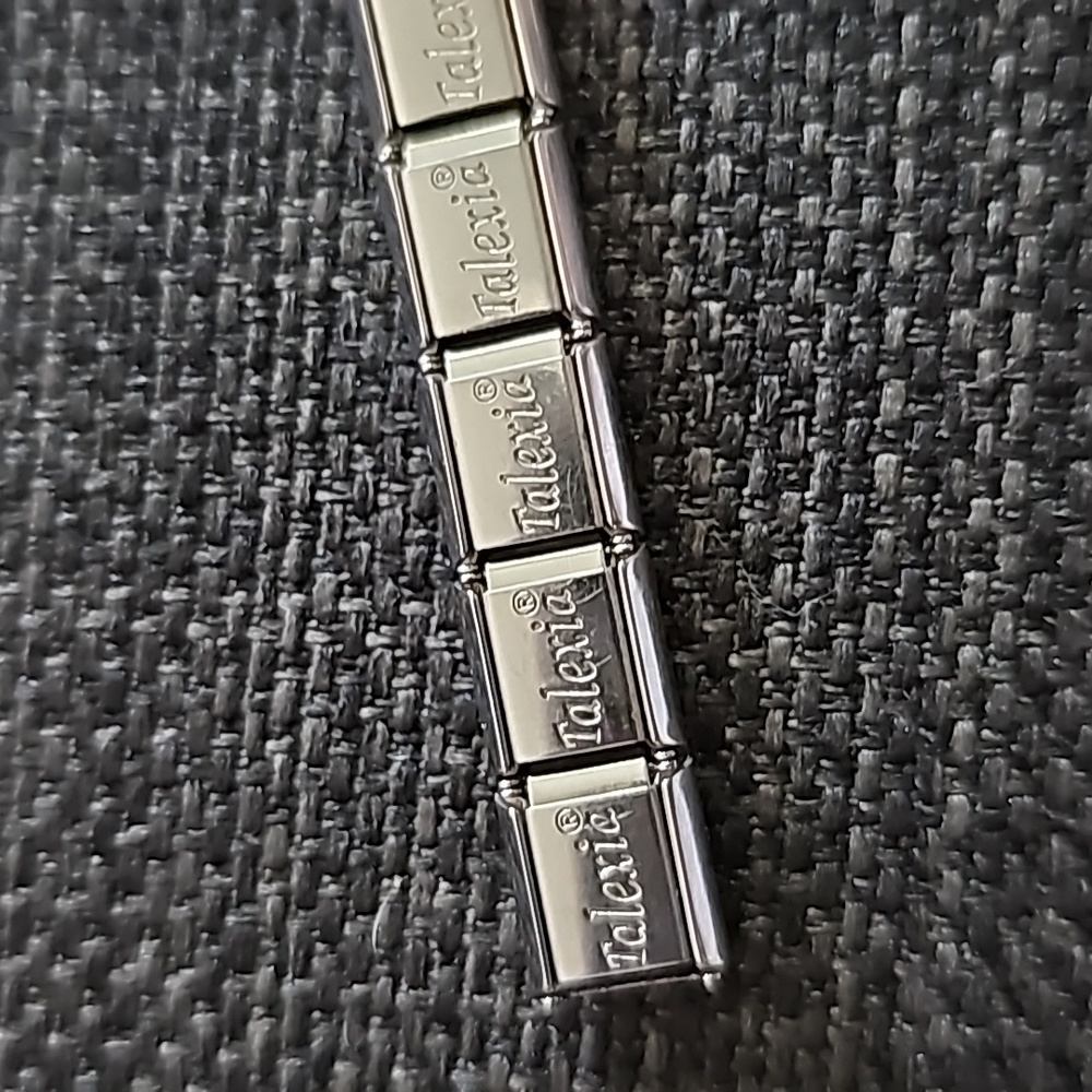 10 Charm Stainless Steel and Talexia Key Ring - Picture 2 of 5
